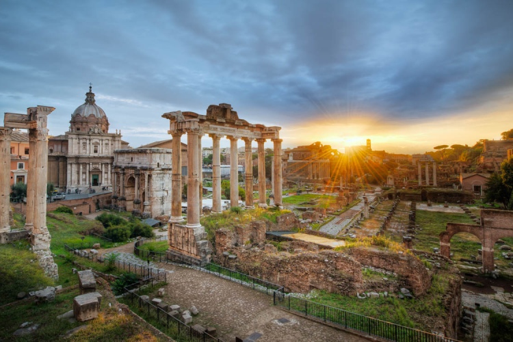Римский Форум. Продолжаем рассказывать о Риме