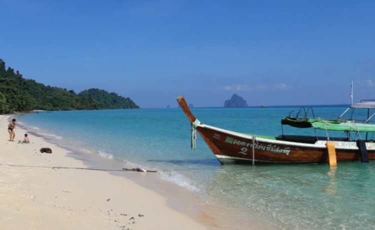 Власти Таиланда запретят посещение популярного у туристов острова